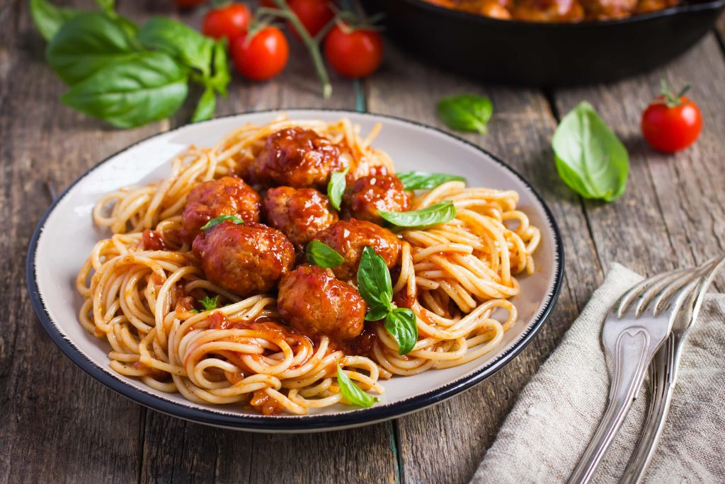 spaghetti boulettes de viande simple et naturelle