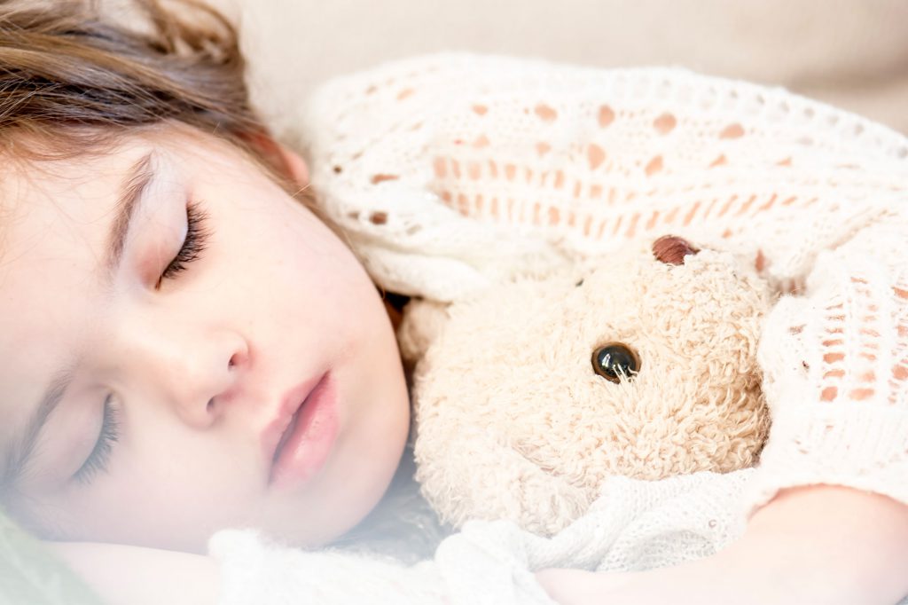benefices-sommeil-enfant-simple-et-naturelle-2